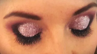 Eye makeup